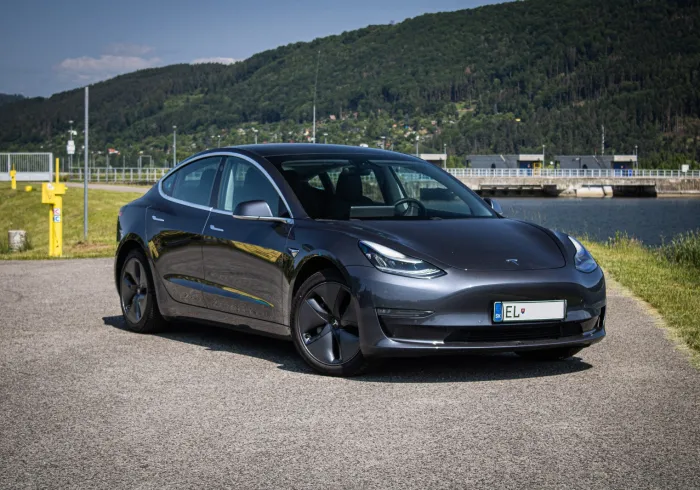 Tesla 3 AWD Long Range 75kWh